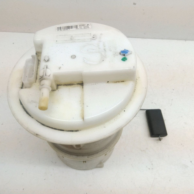 Pompe à carburant immergée occasion  Peugeot 406 (8B) 1.8 16v (1995-2000)   1525N7  1