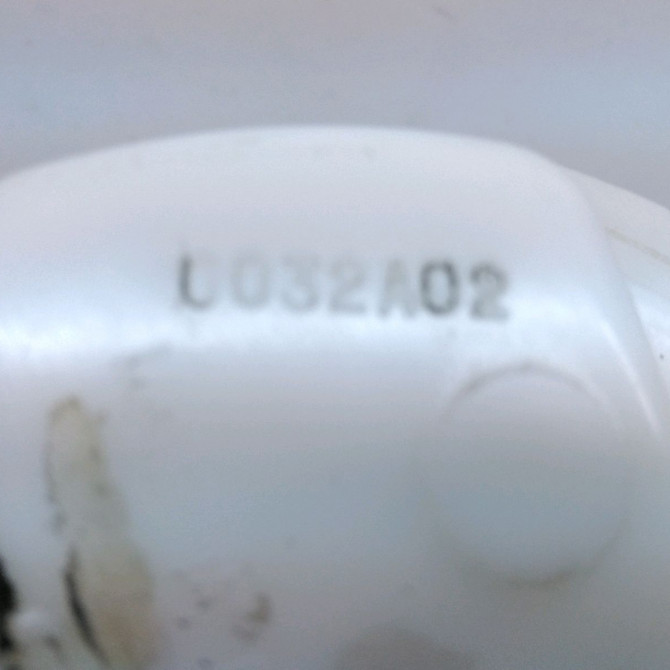 Pompe à carburant immergée occasion  Dacia SANDERO 1.4 mpi lpg (2009)   172024388R  2