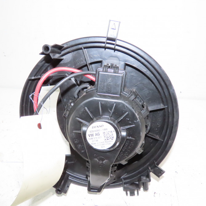 Moteur ventilateur chauffage occasion  Man TGE Camionnette 2.0 tdi (01v, 03v, 36v, uyb, uyc, uyd) (2017)   5WB819021  3