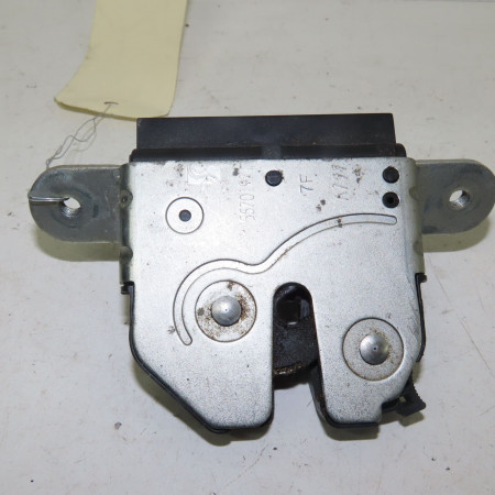 Serrure hayon occasion  Opel CORSA D (S07) 1.3 cdti (l08, l68) (2006-2014) 5 portes   55701971 