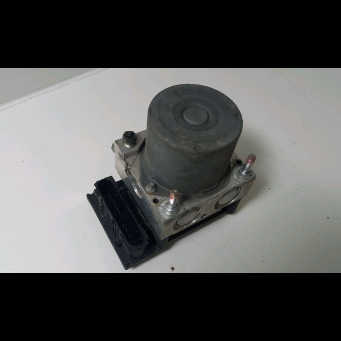 Unité hydraulique ABS occasion  Toyota AURIS (_E15_) 1.4 d-4d (nde150_) (2007-2012) 3 portes   4405002160  4