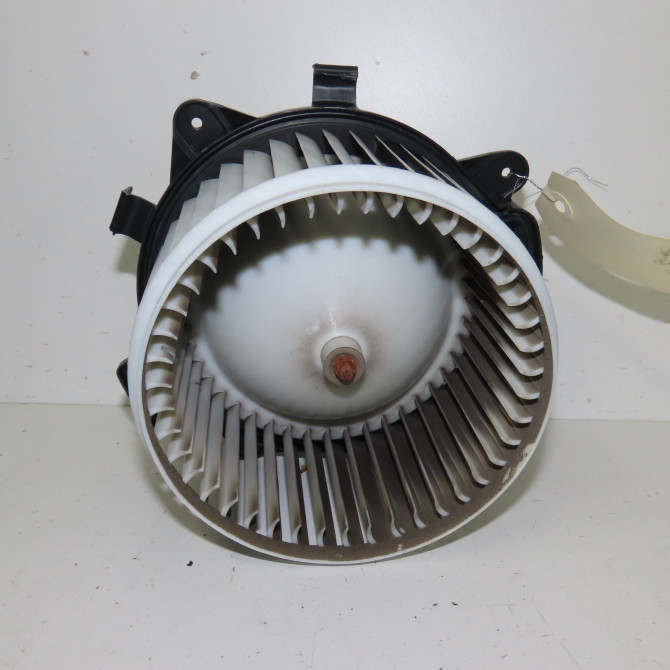 Moteur ventilateur chauffage occasion  Lancia DELTA III (844_) 1.4 (844.axa1a) (2008-2014)   77365027  4