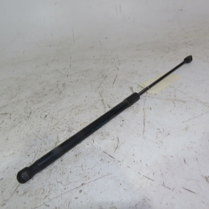 Verin droit hayon occasion  Skoda YETI (5L) 2.0 tdi (2011-2017)   5L6827550A  1