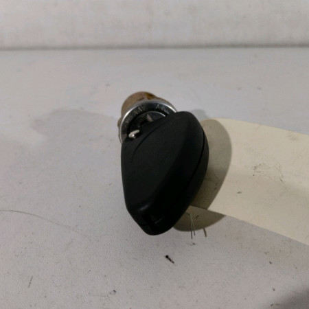 Antivol de direction occasion  Alfa romeo 147 (937_) 1.6 16v t.spark eco (937.axa1a, 937.bxa1a) (2001-2010)   46819068 