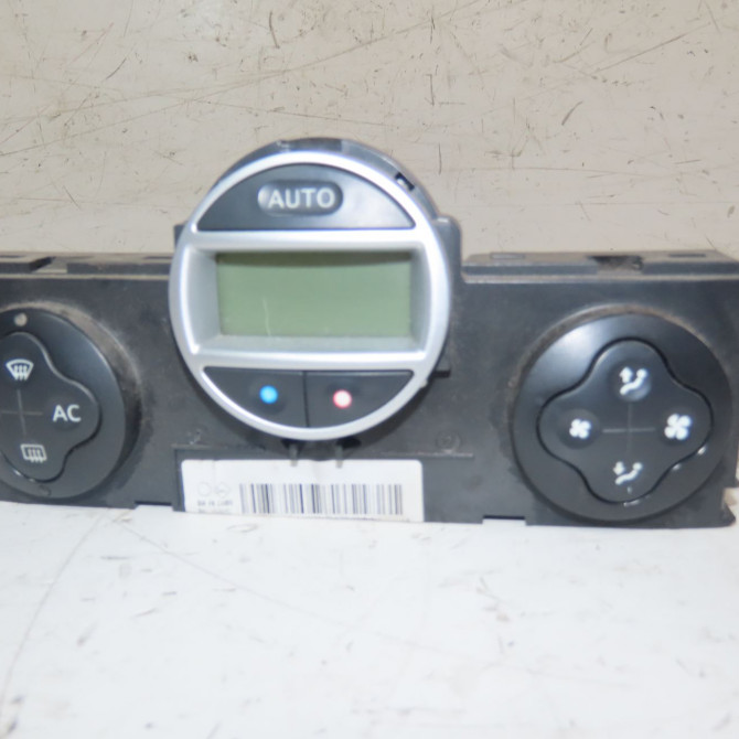 Commande de chauffage occasion  Renault MEGANE II (BM0/1_, CM0/1_) 2.0 dci (2007-2008)   7701209068  1