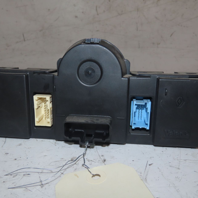 Commande de chauffage occasion  Renault MEGANE II (BM0/1_, CM0/1_) 2.0 dci (2007-2008)   7701209068  3