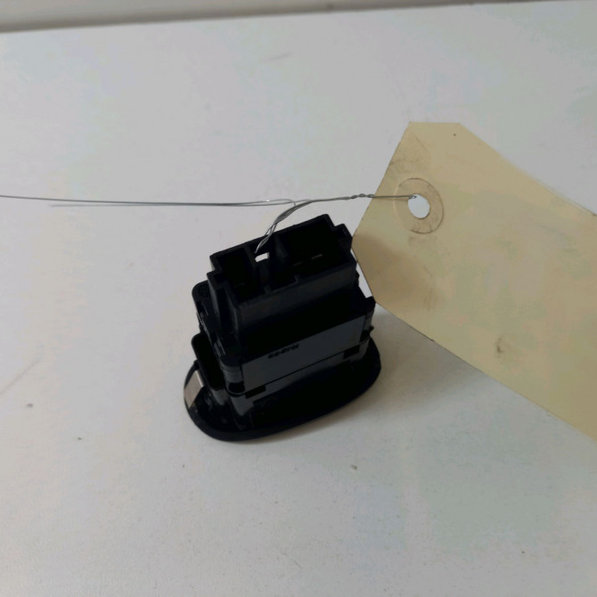 Commande lève-glace porte avant droite occasion  Peugeot 1007 (KM_) 1.4 hdi (2005)   6552ZG  2