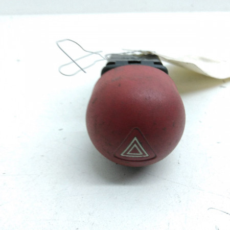 Bouton de warning occasion  Renault TWINGO I (C06_) 1.2 (c063, c064) (1993-1996) 3 portes   7700822444 