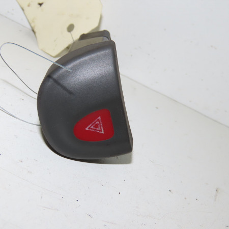 Bouton de warning occasion  Renault SCÉNIC I Monospace (JA0/1_, FA0_) 1.9 dci (ja05, ja1f) (1999-2003) 5 portes   7700435536 