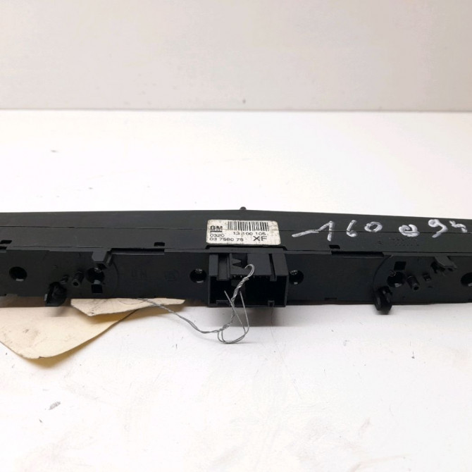 Bouton de warning occasion  Opel ASTRA H GTC (A04) 1.3 cdti (l08) (2005-2010) 3 portes   13129293  3