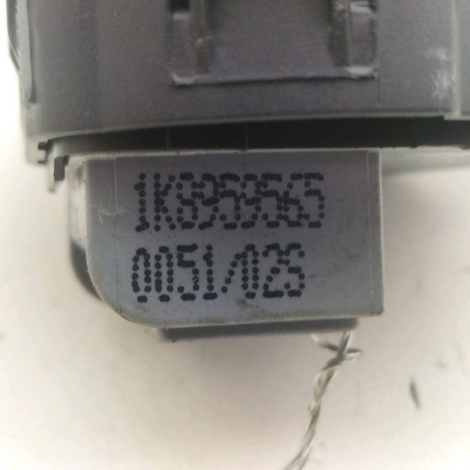 Commande rétroviseurs extérieures électriques occasion  Volkswagen vw SCIROCCO III (137, 138) 1.4 tsi (2008-2017)   1K8959565CREH  3