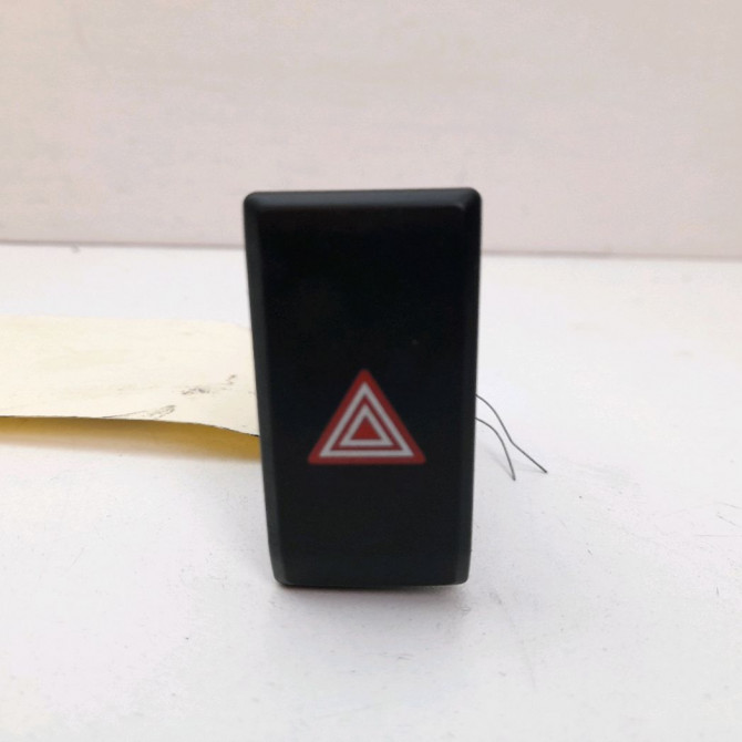 Bouton de warning occasion  Kia PICANTO III (JA) 1.0 (2017) 5 portes   93790G6100CA  1