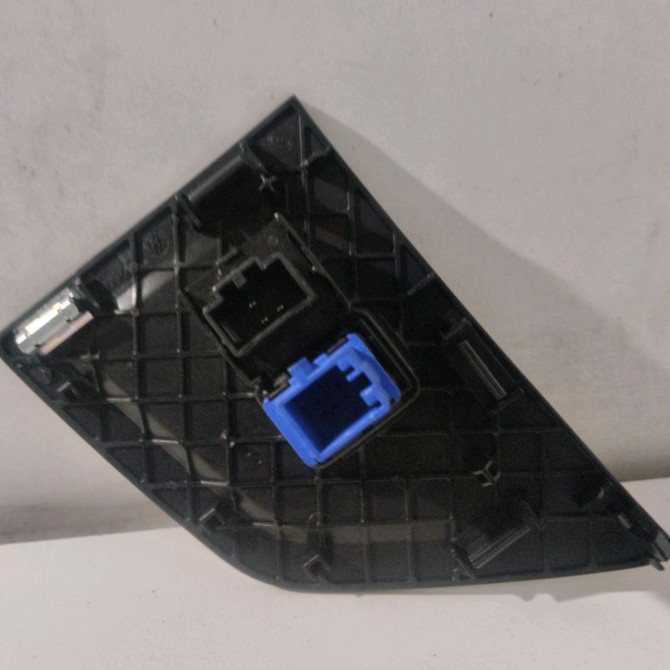 Bouton de warning occasion  Volkswagen vw POLO VI (AW1, BZ1, AE1) 1.6 tdi (2017-2019)   2G0953509KQU  2