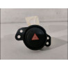 Bouton de warning occasion  Toyota AYGO (_B4_) 1.0 (kgb40) (2014)   843320H020  miniature 2