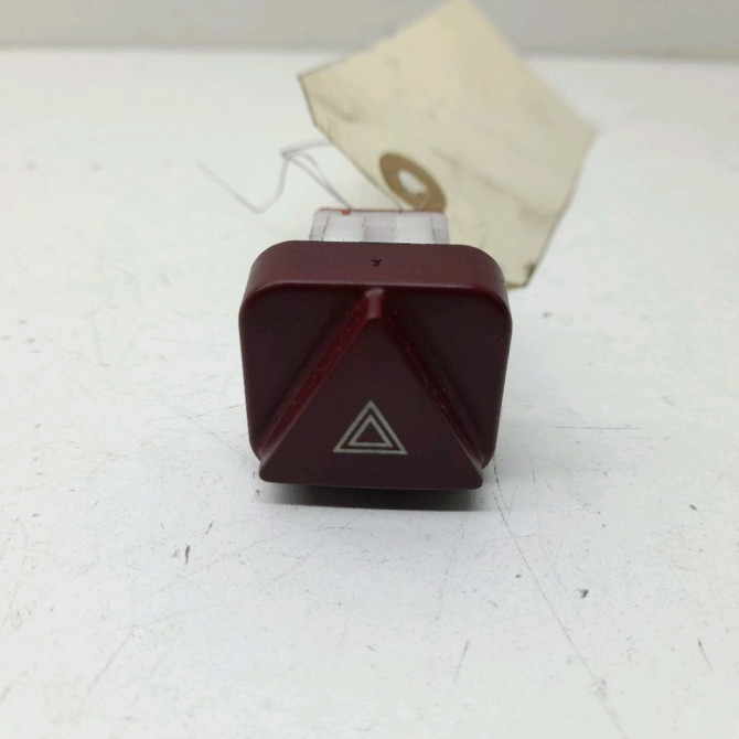 Bouton de warning occasion  Peugeot 407 Coupé (6C_) 2.2 16v (2005) 2 portes   6554EA  1