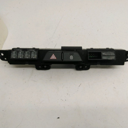 Bouton de warning occasion  Kia STONIC (YB) 1.0 t-gdi (2017)   93790H8010WK 