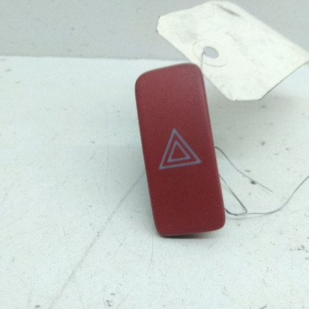 Bouton de warning occasion  Toyota AURIS (_E15_) 2.0 d-4d (ade150_) (2006-2012)   8433202131 