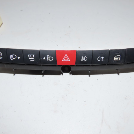 Bouton de warning occasion  Fiat 500L (351_, 352_) 1.4 (199lyb1b) (2012)   735571364 