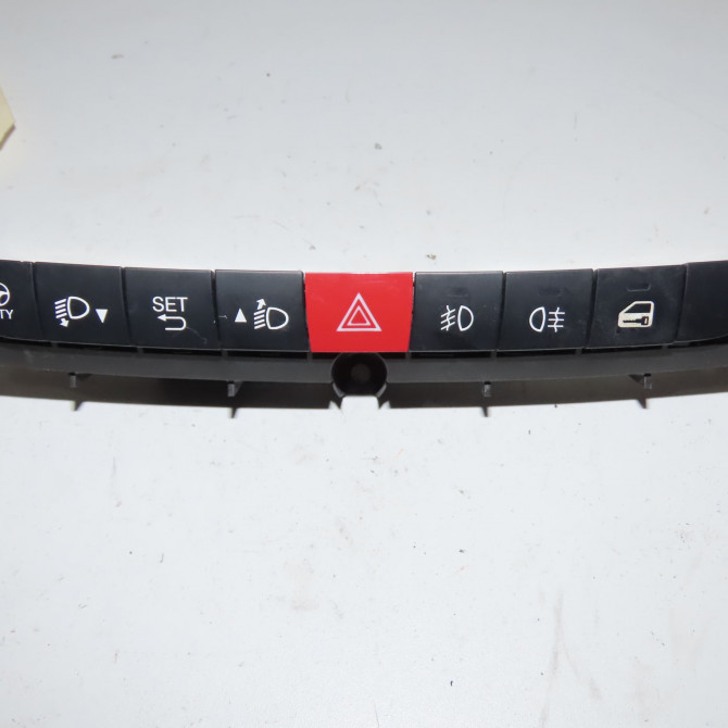 Bouton de warning occasion  Fiat 500L (351_, 352_) 1.4 (199lyb1b) (2012)   735571364  1