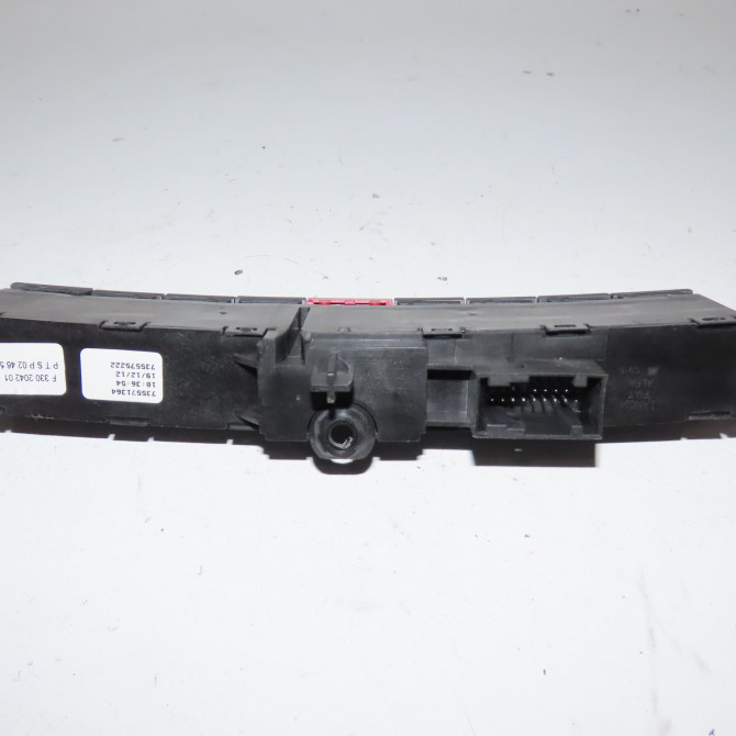 Bouton de warning occasion  Fiat 500L (351_, 352_) 1.4 (199lyb1b) (2012)   735571364  3