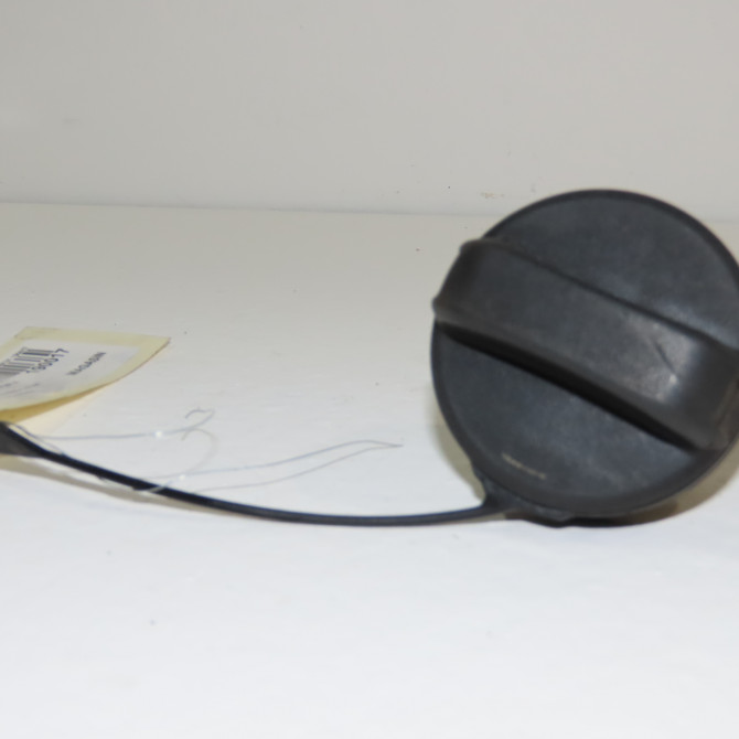 Bouchon reservoir a carburant occasion  Suzuki CELERIO (LF) 1.0 (avk310) (2014) 5 portes   8926077K01  1