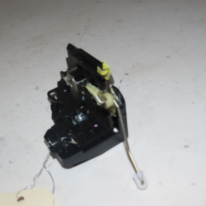 Serrure porte avg occasion  Dacia LOGAN MCV II 1.0 sce 75 (2016)   805038956R  2