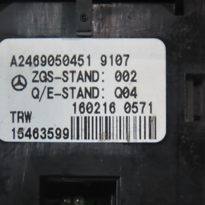 Interrupteur commande de frein a main occasion  Mercedes-benz CLASSE A (W176) A 200 cdi / d (176.008) (2014-2018)   24690504519107  2