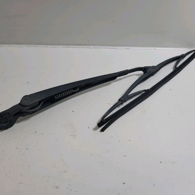 Bras essuie-glace arrière occasion  Volkswagen vw GOLF IV (1J1) 1.9 tdi (1997-2004) 3 portes   1J6955707A  2