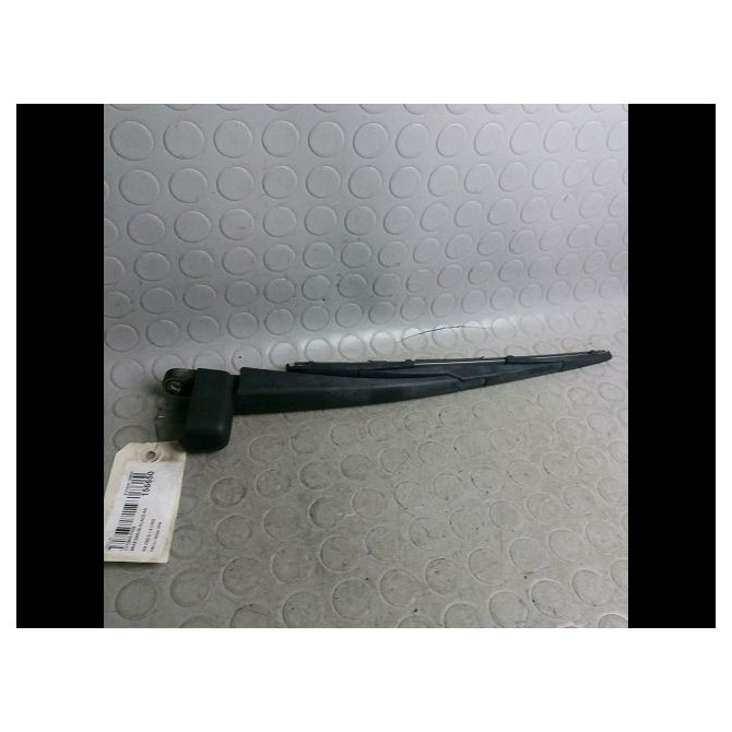 Bras essuie-glace arrière occasion  Kia CEE'D SW (ED) 1.6 crdi 90 (2007-2012)   988111H000  1