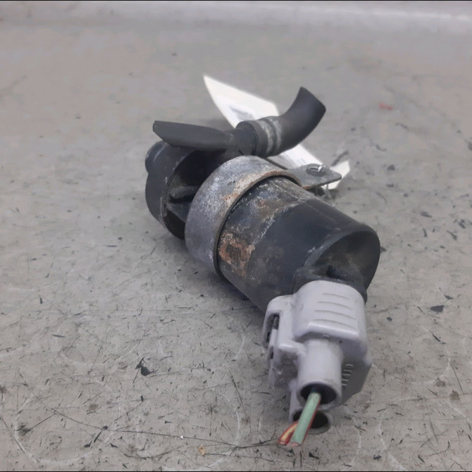 Pompe lave-glace avant occasion  Mazda RX-8 (SE, FE) 1.3 (fe103, se3p) (2003-2012)   FE0167482  2