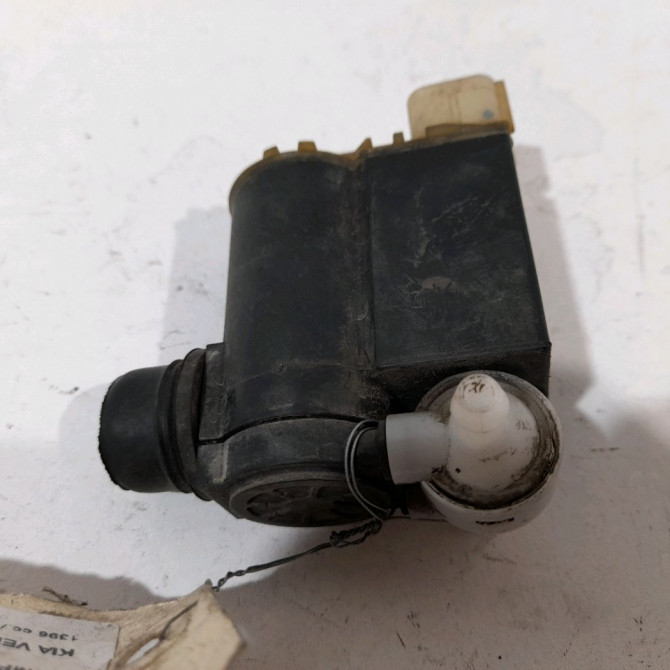 Pompe lave-glace avant occasion  Kia VENGA (YN) 1.4 cvvt (2010)   985102L100  3