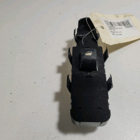Commande lève-glace porte avant droite occasion  Peugeot 207/207+ (WA_, WC_) 1.4 (2006-2013) 5 portes   6554QP 