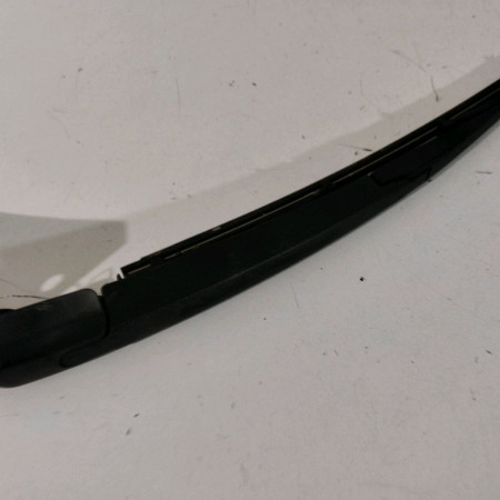 Bras essuie-glace arrière occasion  Hyundai TUCSON (TL, TLE) 1.7 crdi (2015-2020)   988152J000 