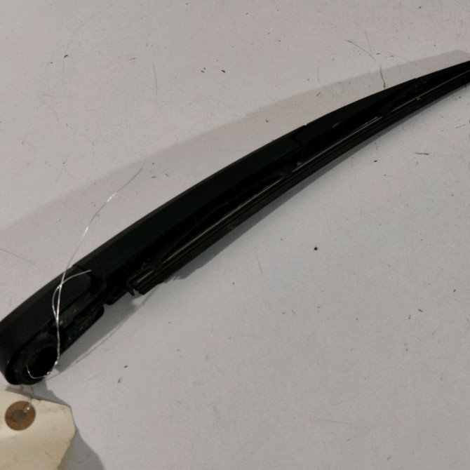 Bras essuie-glace arrière occasion  Hyundai TUCSON (TL, TLE) 1.7 crdi (2015-2020)   988152J000  2