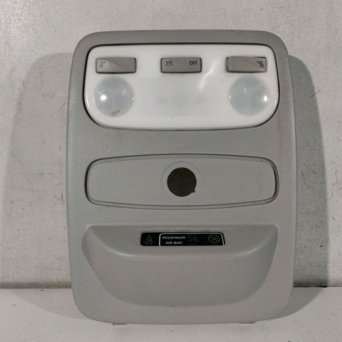 Plafonnier occasion  Renault CAPTUR I (J5_, H5_) 1.5 dci 90 (2013) 5 portes   264300007R  1