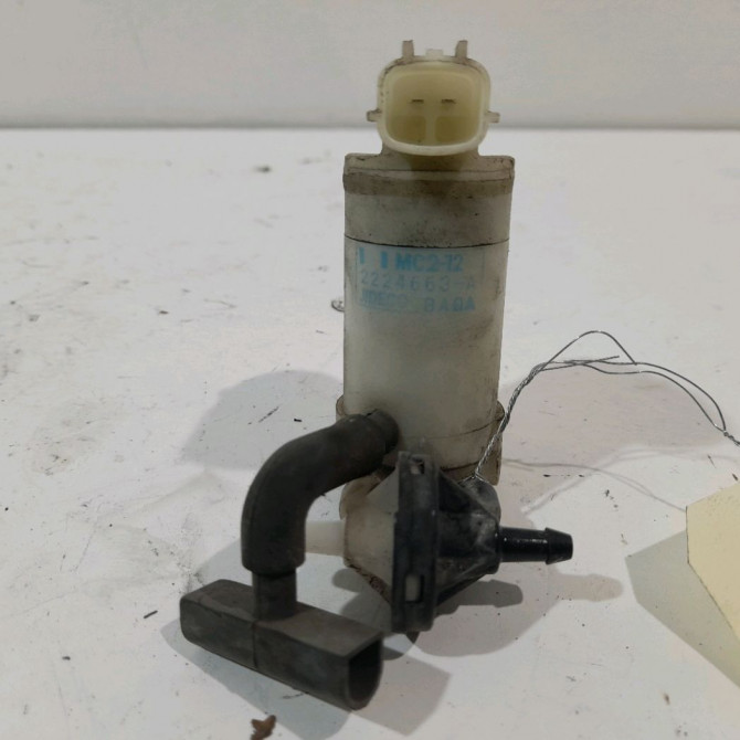 Pompe lave-glace avant occasion  Mazda 2 (DE_, DH_) 1.3 (de3fs) (2007-2015)   D65167482A  3