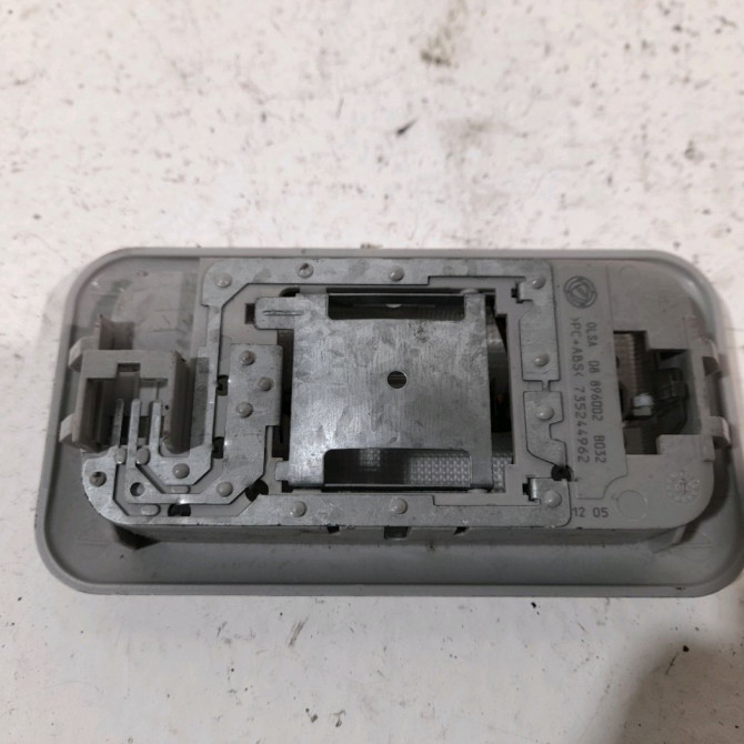 Plafonnier occasion  Fiat PANDA (169_) 1.1 (169.axa1a) (2003)   735354549  2