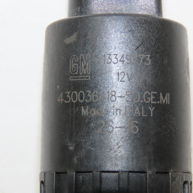 Pompe lave-glace avant occasion  Opel MOKKA / MOKKA X (J13) 1.4 (_76) (2013)   YQ00091880  2