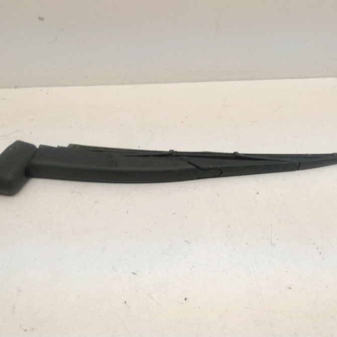 Bras essuie-glace arrière occasion  Ford KUGA I 2.0 tdci (2008-2012) 5 portes     1