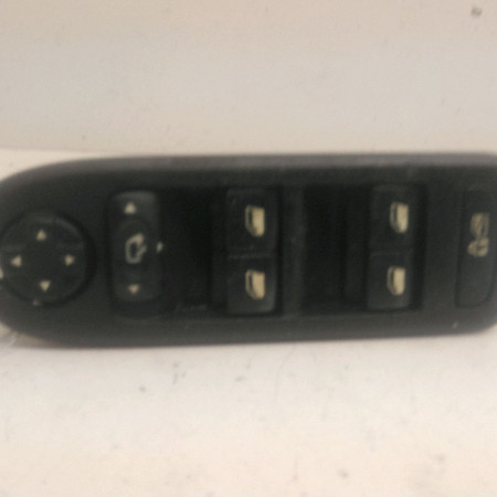 Commande lève-glace porte avant gauche occasion  Citroën C5 III (RD_) 2.0 hdi 140 (2008) 4 portes   6490NR 