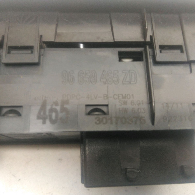 Commande lève-glace porte avant gauche occasion  Citroën C5 III (RD_) 2.0 hdi 140 (2008) 4 portes   6490NR  3