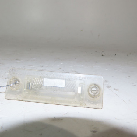 Eclaireur plaque de police g occasion  Volkswagen vw PASSAT B5.5 (3B3) 1.9 tdi (2000-2005)   3B5998026A 