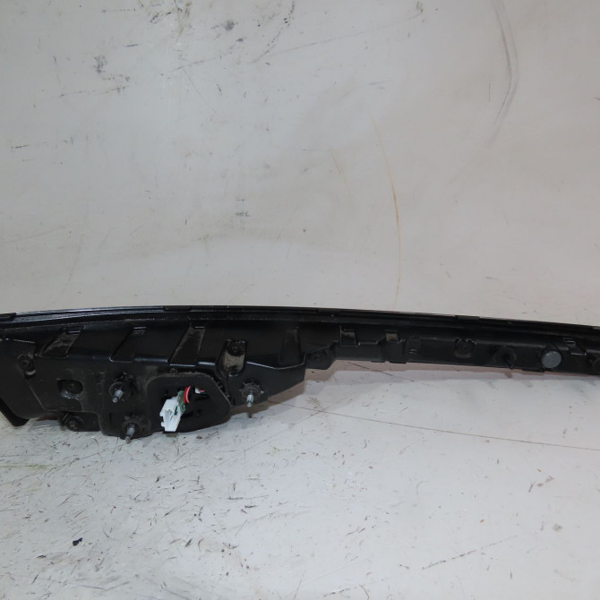 Feu arrière intérieur droit occasion  Kia CEED (CD) 1.0 t-gdi (2018)   92404J7200  3