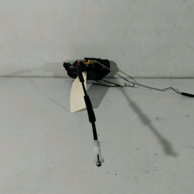 Serrure porte avg occasion  Chevrolet ORLANDO (J309) 2.0 d (2011-2015)     3