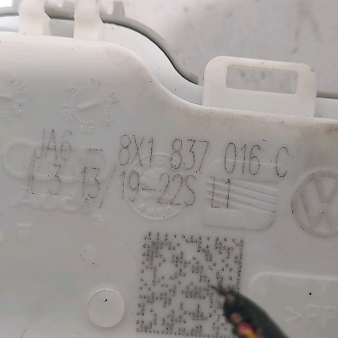 Serrure porte avd occasion  Audi Q5 (FYB, FYG) 50 tdi quattro (2019-2020)   8X1837016C  2