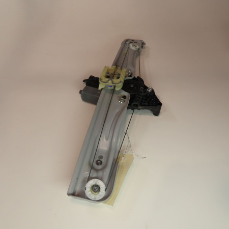 Mecanisme+moteur leve-glace avg occasion  Opel CROSSLAND X / CROSSLAND (P17, P2QO) 1.2 (75) (2017)   39227499 