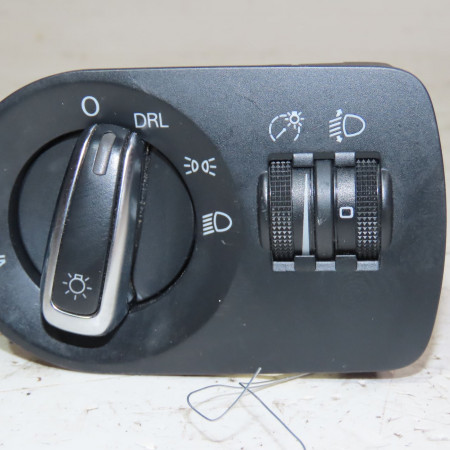 Interrupteur commande de phares occasion  Audi A3 Sportback (8PA) 2.0 tdi 16v (2004-2013) 5 portes   8P1941531BA5PR 