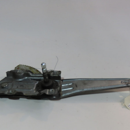 Mecanisme leve-glace arrière gauche occasion  TOYOTA COROLLA X Phase 1 01-2002->07-2004   6984002090 