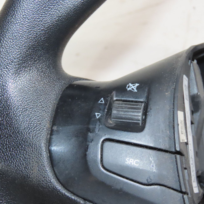 Volant de direction occasion  Peugeot 208 I (CA_, CC_) 1.6 hdi / bluehdi 75 (2013) 5 portes   96739503ZD  3