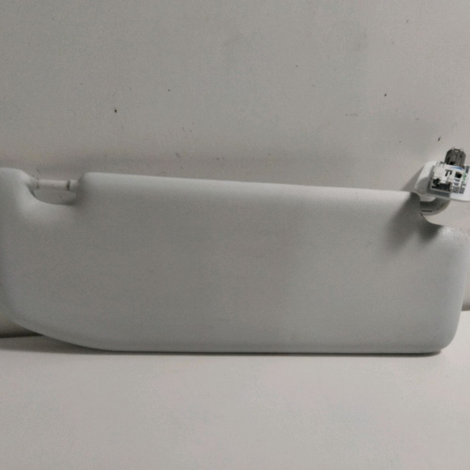 Pare-soleil gauche occasion  Peugeot 208 I (CA_, CC_) 1.4 hdi (2012) 3 portes   16126010PR  2